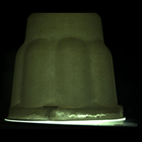 側(cè)面厚薄不均