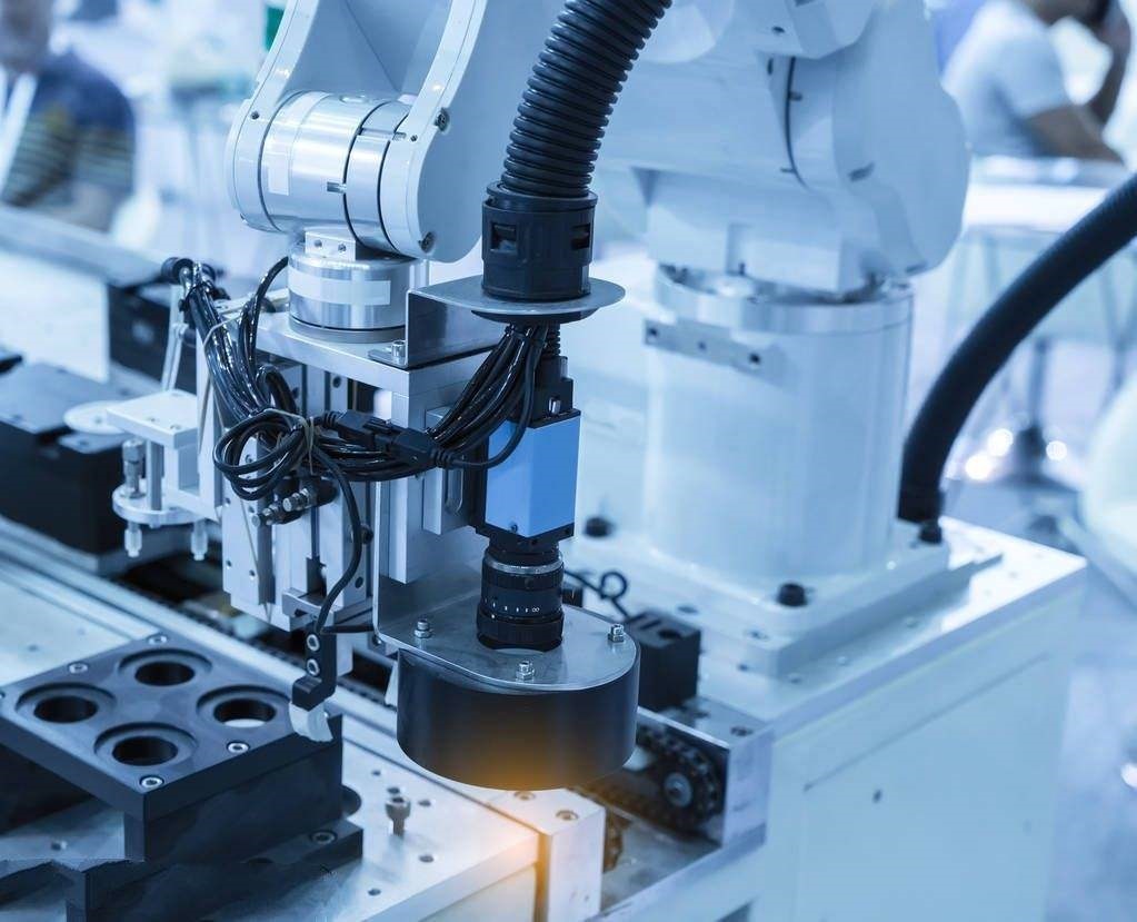 智能相機國外產品軟技術優勢明顯，中低端市場成為突破口